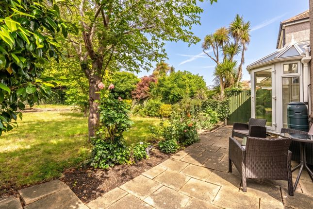 4 bed property, in Burnt Oak Lane, £700,000