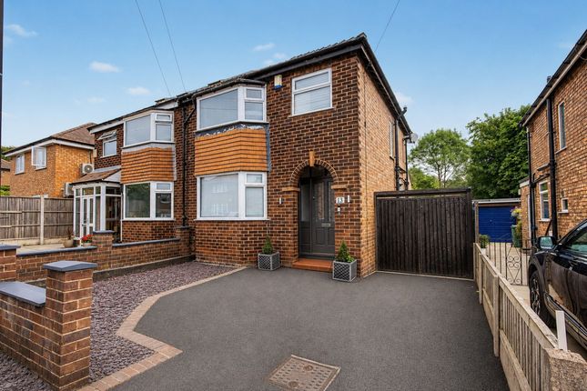 3 bed property, in Elmridge Drive, £525,000