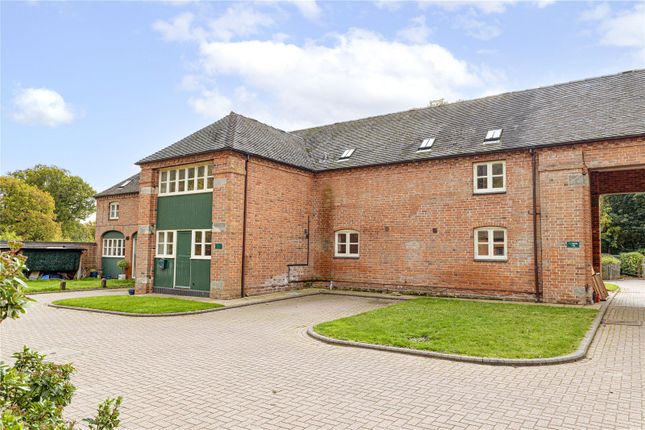 2 bed property, in Osprey House, £375,000