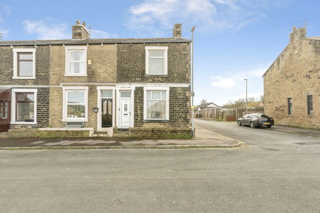 2 bed property, in Wordsworth Street, £80,000