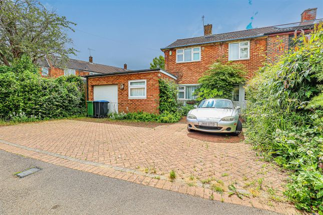 3 bed property, in Alldicks Road, £500,000