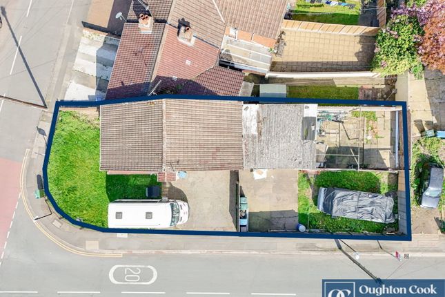 3 bed property, in Beacon Road, £220,000