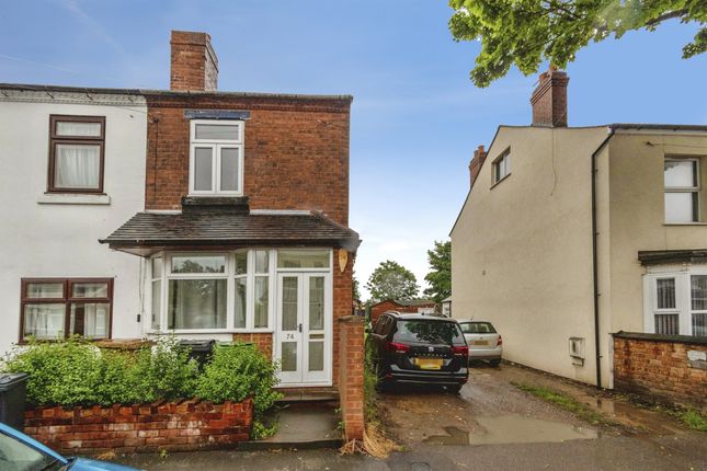2 bed property, in Pargeter Street, £190,000