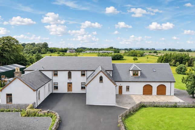 6 bed property, in Laigh Blackmoss, £850,000
