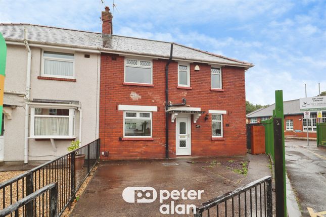 3 bed property, in Cefn Road, £300,000