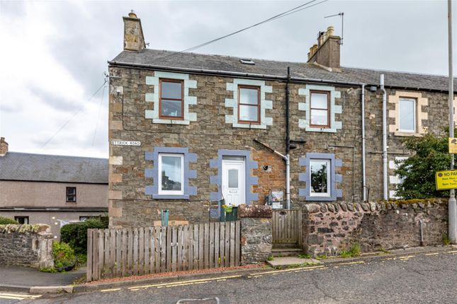 2 bed property, in 7 Ettrick Road, £95,000