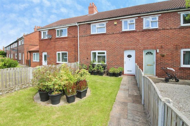 3 bed property, in Leeds Road, £185,000