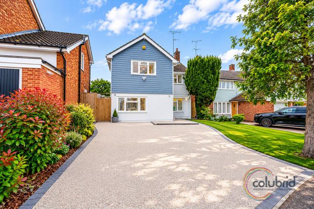 4 bed property, in Spalding Way, £600,000