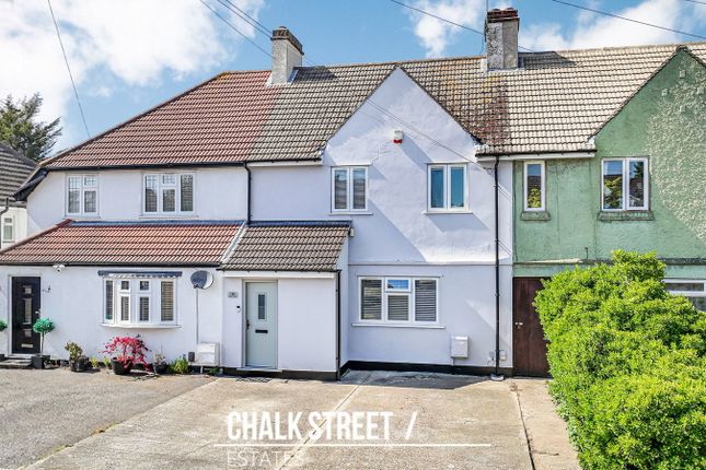 4 bed property, in Priors Park, £525,000