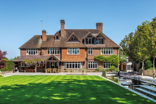 7 bed property, in Hillier Road, £2,750,000