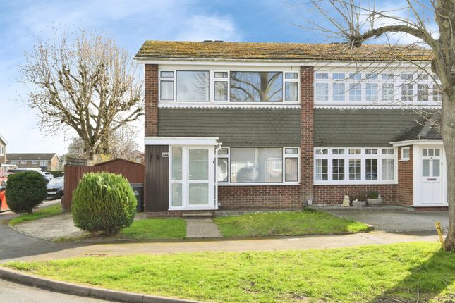 3 bed property, in Granville Gardens, £465,000