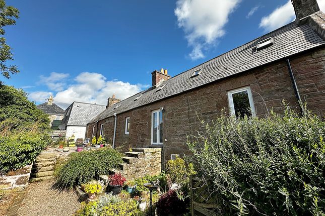 5 bed property, in Bridge Street, £199,000