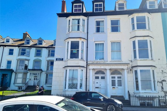 4 bed property, in Marine Terrace, £420,000