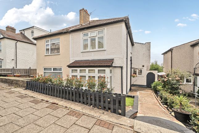 3 bed property, in Kynaston Road, £550,000