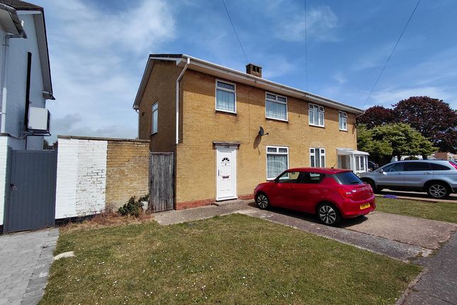 3 bed property, in Barrington Road, £318,500