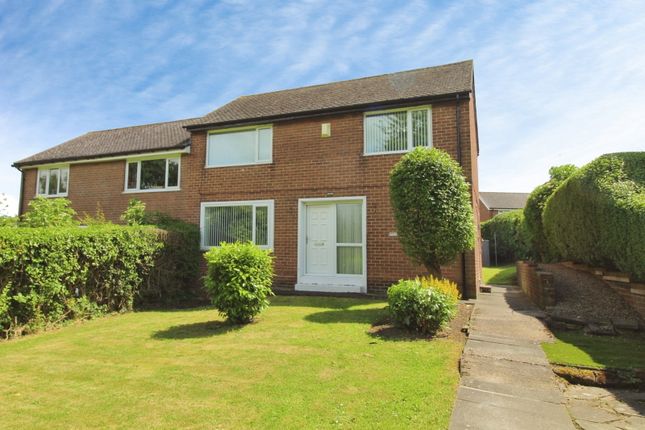 3 bed property, in Broomhill Road, £140,000
