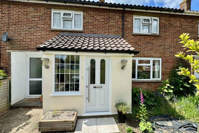 3 bed property, in Glebelands, £350,000