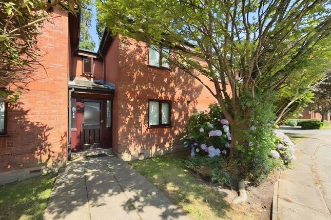 1 bed property, in Rye Grove, £85,000