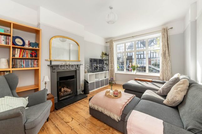 4 bed property, in Mount Road, £840,000