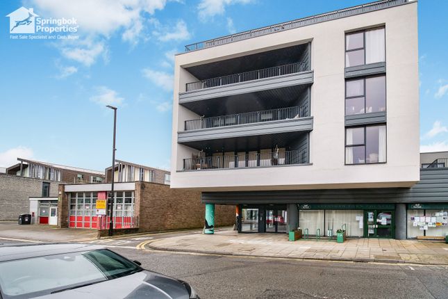 2 bed property, in North Block, £230,000