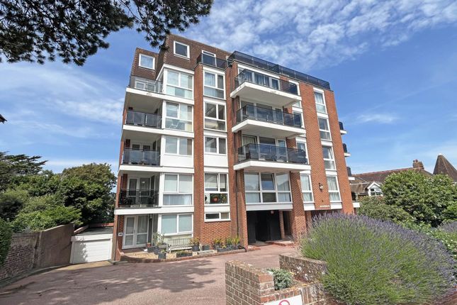 2 bed property, in Granville Road, £219,950