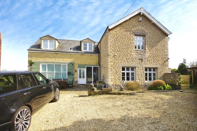 5 bed property, in Dursley Road, £650,000
