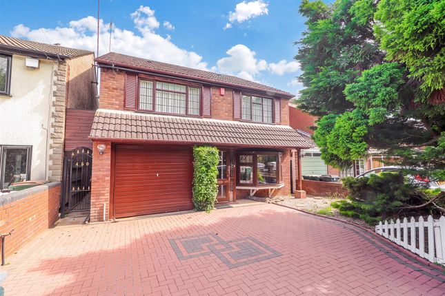 4 bed property, in Aldermans Green Road, £275,000