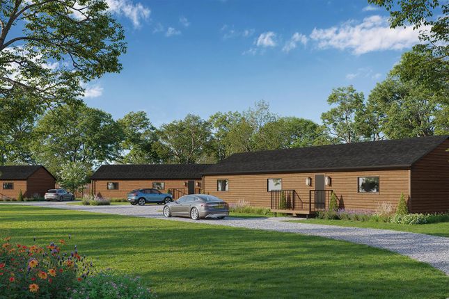 Land, in Bakers Lane, £125,000