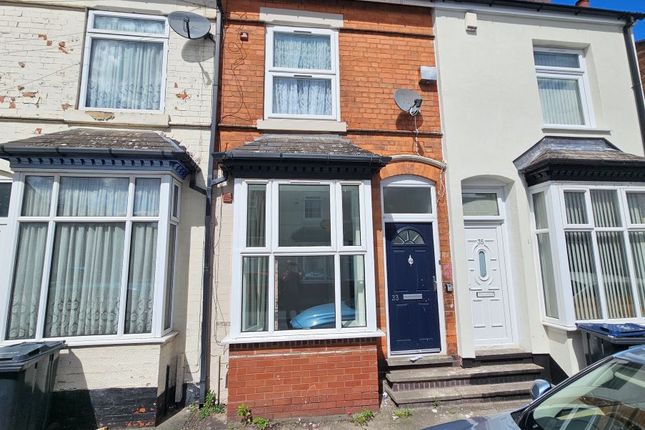 2 bed property, in 33 Gough Road, £120,000