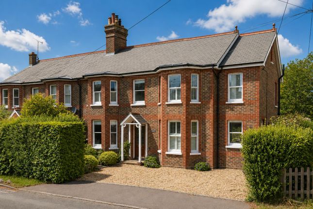5 bed property, in Lewes Road, £900,000