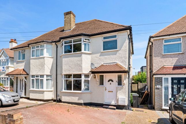 3 bed property, in Poole Road, £500,000