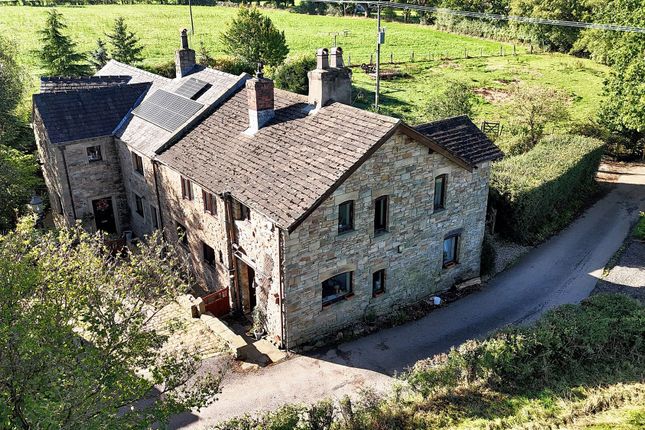 3 bed property, in Carr Lane, £485,000