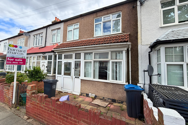 3 bed property, in 151 Seely Road, £475,000