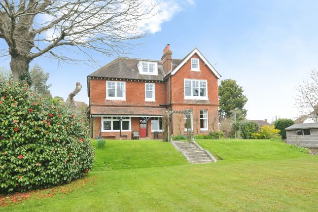 7 bed property, in Bellhurst Road, £900,000