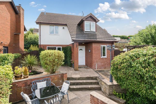 4 bed property, in Begwyns Bluff, £325,000