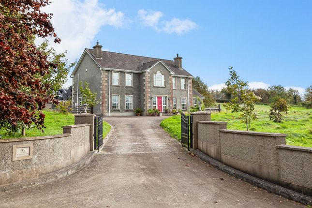5 bed property, in 95 Drumlough Road, £419,950