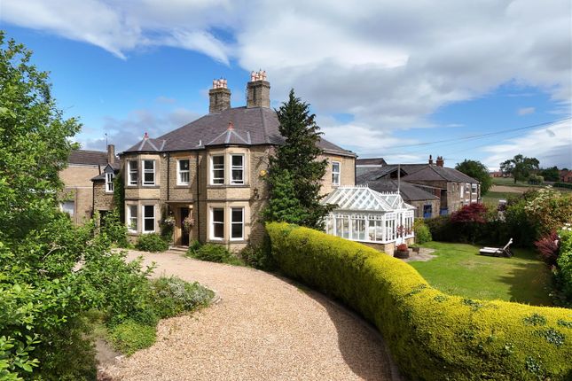 5 bed property, in High West Road, £686,000