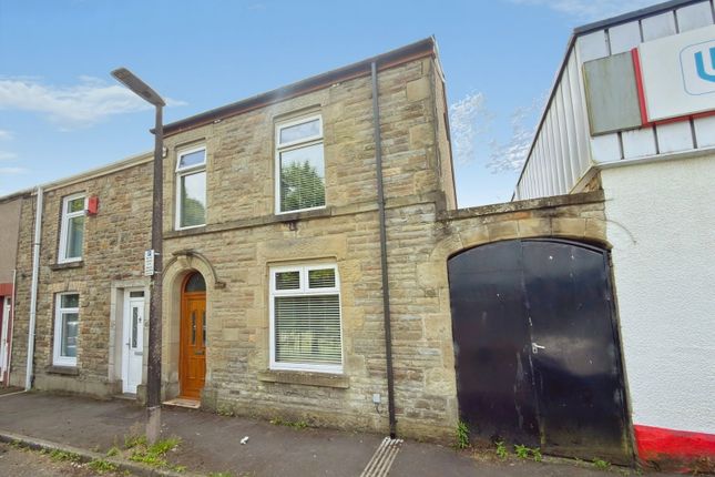 3 bed property, in Cwmlan Terrace. Landore, £180,000