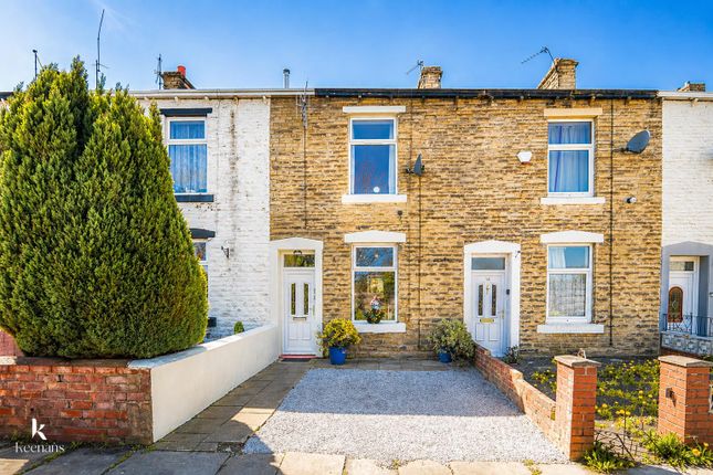 2 bed property, in Alexandra Street, £110,000
