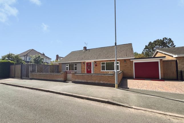 3 bed property, in Tennyson Street, £450,000
