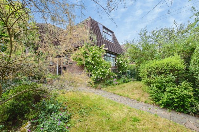 3 bed property, in Tassell Hall, £500,000