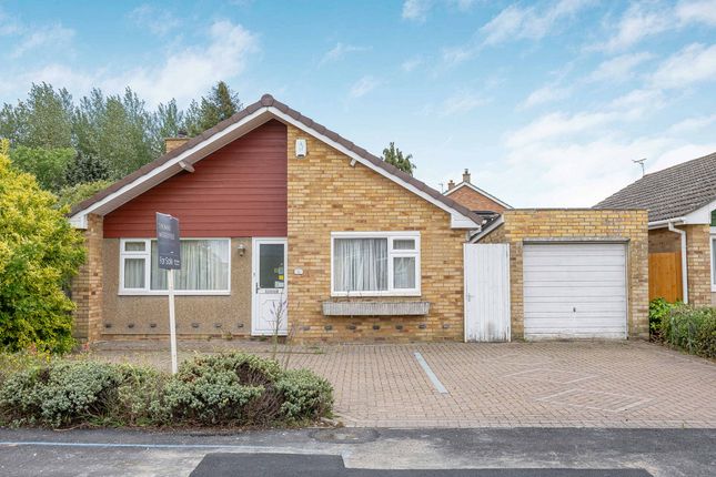 3 bed property, in Mayfield Avenue, £415,000