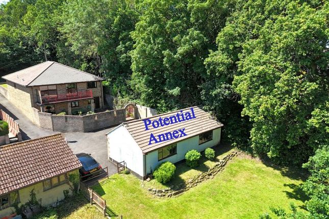 3 bed property, in Merley Park Road, £650,000