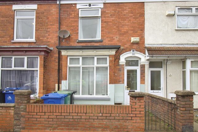3 bed property, in Durban Road, £65,000