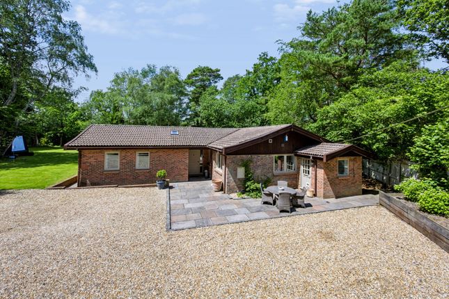 4 bed property, in Roundabout Lane, £980,000