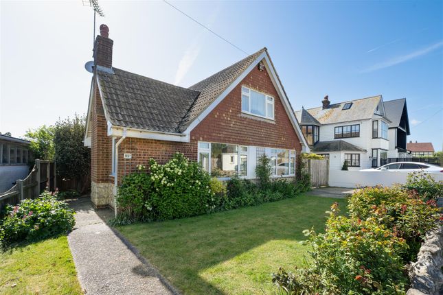 4 bed property, in Bennells Avenue, £675,000