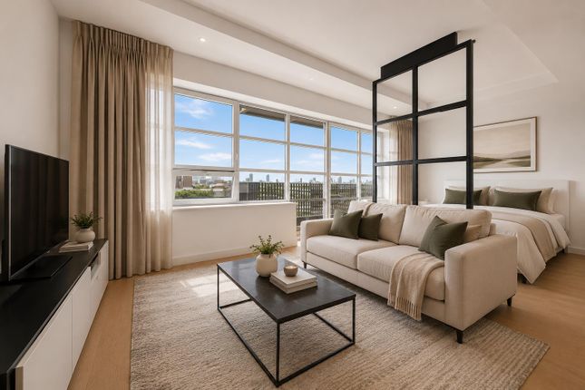 1 bed property, in Kent Building, £350,000