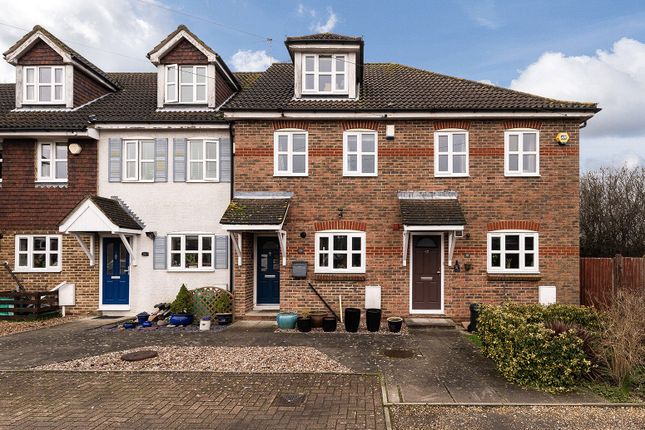 4 bed property, in Hever Road, £500,000