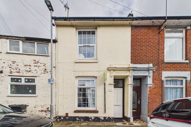 3 bed property, in Telephone Road, £250,000