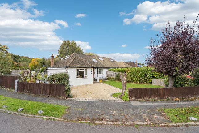 3 bed property, in Lappetts Lane, £639,950